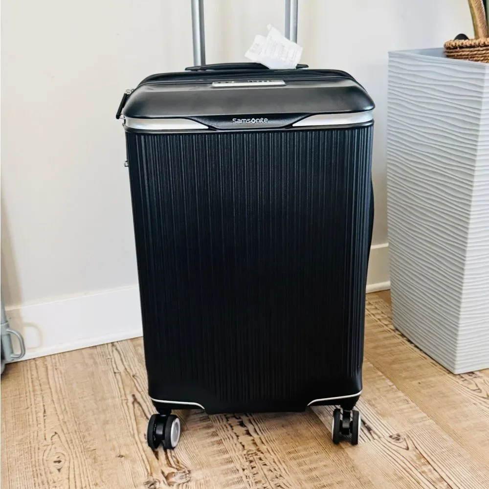 SAMSONITE 🔥SILHOUETTE 18 HARDSIDE CARRY-ON SPINNER Travel bag, weekender luggag